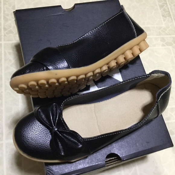 Black Leather Woman Flat With Bow Shoe - Picture 6 of 7